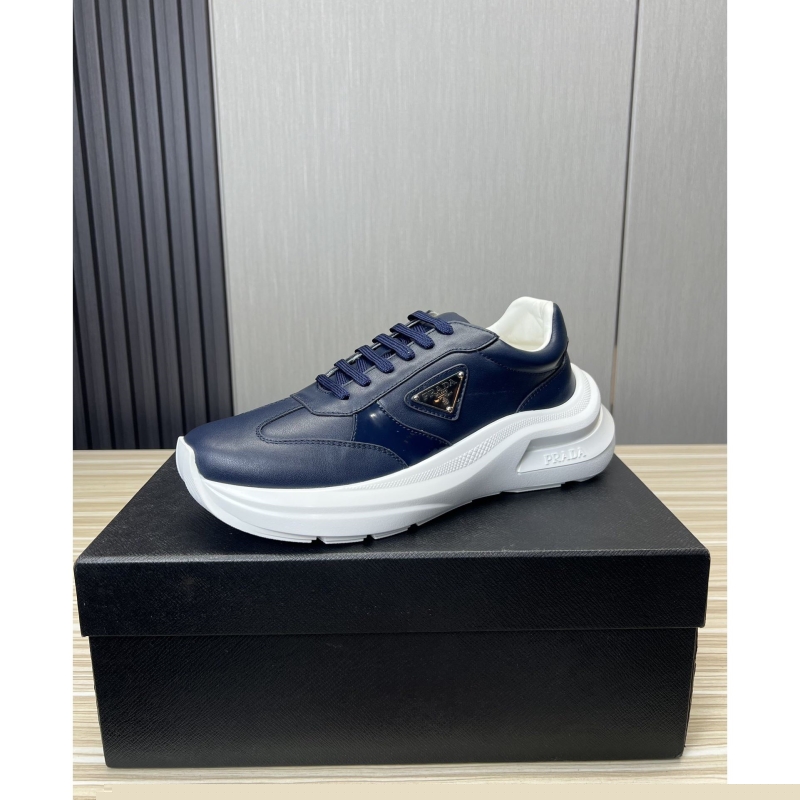 Pra*a casual shoes